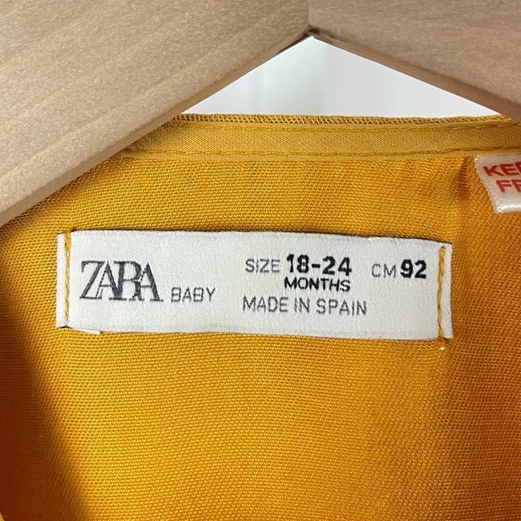 Zara 18-24 Months Boho Flutter Sleeve Dress Mustard Yellow Retro Cottagecore - Picture 5 of 8